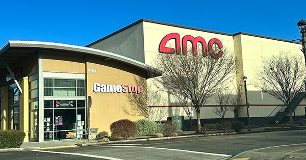 AMC Kent Station 14 - 426 Ramsay Way, Kent, WA 98032