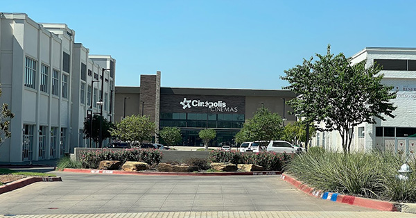 Cinépolis Euless - 2601 Brazos Blvd, Euless, TX 76039