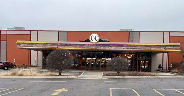 Classic Cinemas Cinema 12 XQ - 100 Besinger Dr., Carpentersville, IL 60110