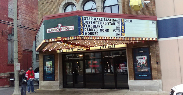 Classic Cinemas Lindo - 115 South Chicago Ave., Freeport, IL 61032