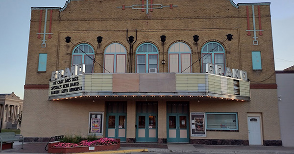 Grand Theatre - 124 E. 2nd, Crookston, MN 56716