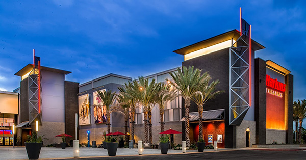 Harkins Cerritos 16 - 600 Los Cerritos Mall, Cerritos, CA 90703
