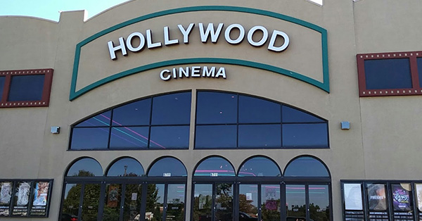 Hollywood 20 Cinema - 6711 Stage Rd., Bartlett, TN 38134