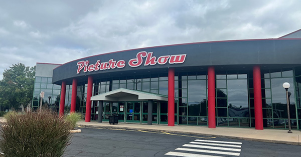 Picture Show at Berlin - 19 Frontage Road, Berlin, CT 06037