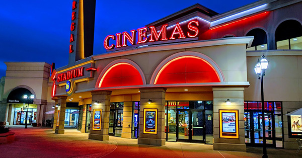 Regal Deer Park & IMAX - 455 Commack Rd, Deer Park, NY 11729