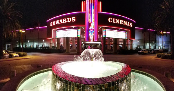 Regal Edwards La Verne - 1950 Foothill Blvd., La Verne, CA 91750