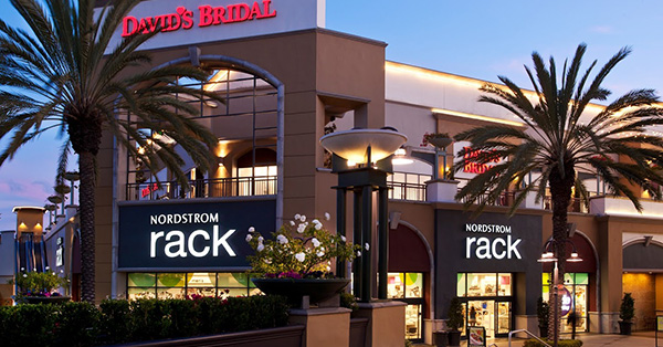 Regal Edwards Metro Pointe - 901 South Coast Drive, Costa Mesa, CA 92626