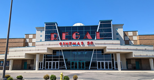 Regal Fairfield Commons & RPX - 2651 Fairfield Commons, Beavercreek, OH 45431