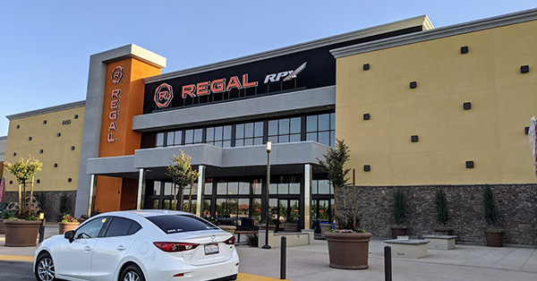 Regal Marketplace @ El Paseo & RPX - 6455 N. Riverside Drive, Fresno, CA 93722