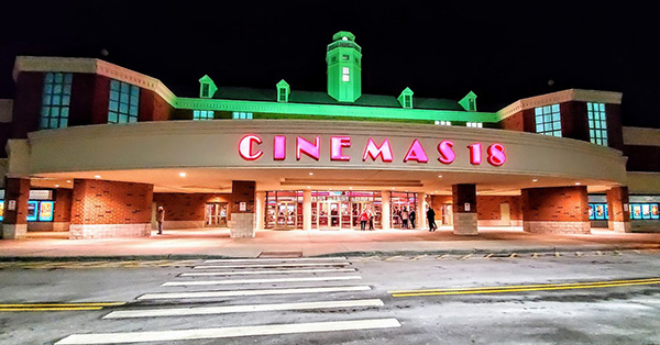 Regal Quaker Crossing - 3450 Amelia Drive, Orchard Park, NY 14127