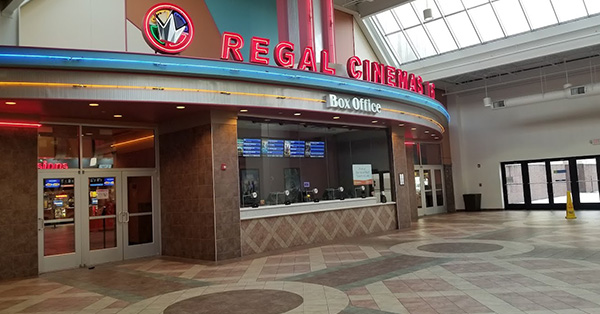 Regal Southpark Mall - 300 Southpark Circle, Colonial Heights, VA 23834