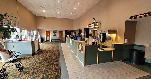 Regal UA Westbrook - 454 Brookway Blvd, Brookhaven, MS 39601