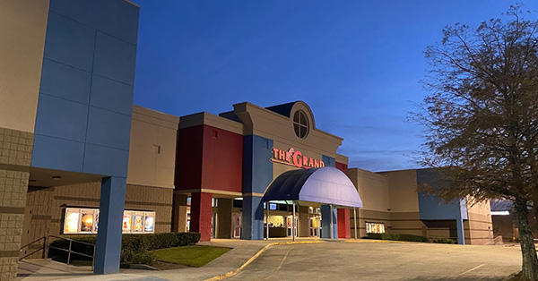 The Grand 14 - Ambassador - 2315 Kaliste Saloom, Lafayette, LA 70508