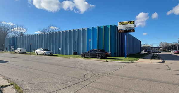 Wonderland Cinema - 402 N Front Street, Niles, MI 49120